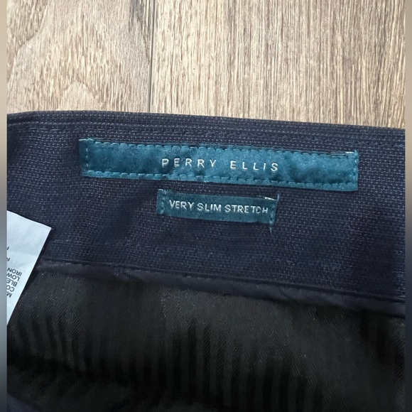 Perry Ellis Very Slim Stretch Pants - Picture 4 of 5